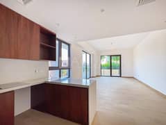 SKYLINE VIEWS | EASY ACCESS| MORNING LIGHT | NEW