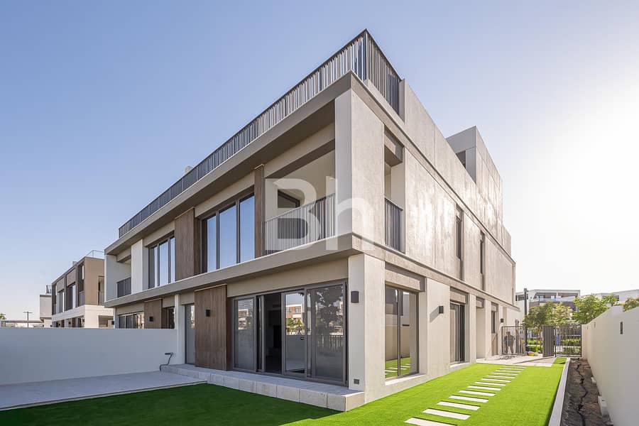 Fully Upgraded | Close to the Pool | New Fully Upgraded | Close to the Pool | New