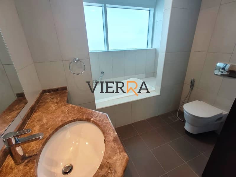 13 Bathroom 2. jpeg