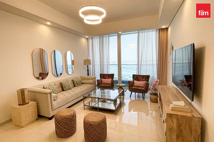 Burj Khalifa and Canal View | Furnished | Balcony