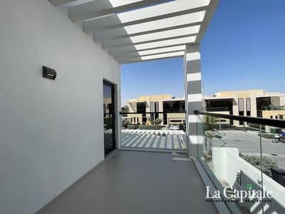 4 Bedroom Townhouse for Sale in DAMAC Hills, Dubai - Brand New 4BR | Corner Unit | Large Plot