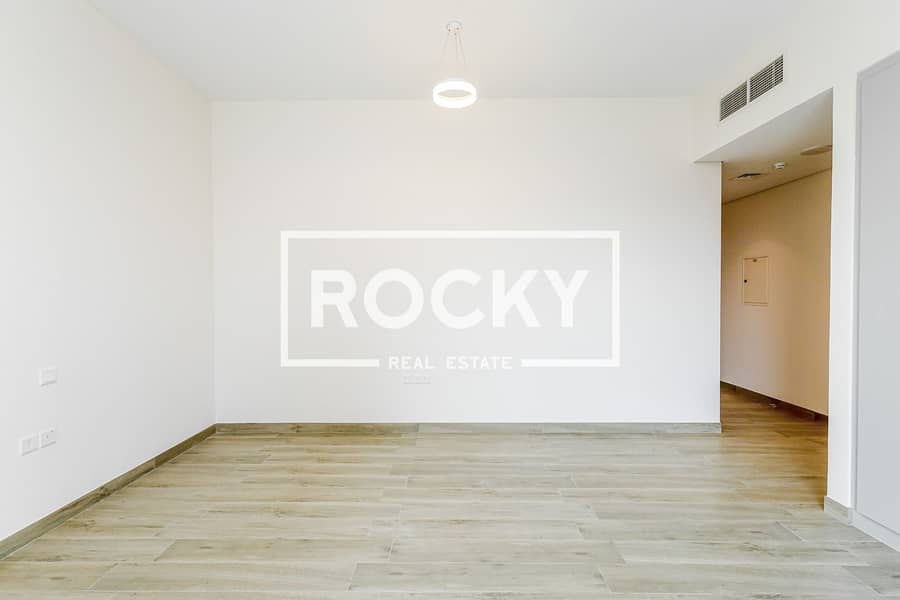 3 JVC - 007 Building - Apartment-3219. jpg