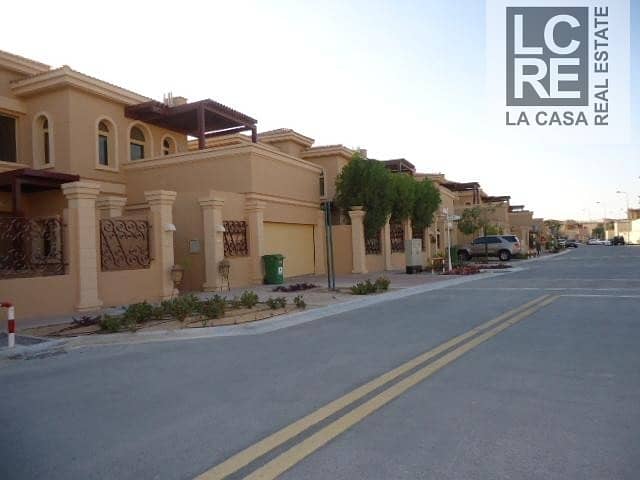 Very Good Location 4 BR Villa in Sidra! Very Good Location 4 BR Villa in Sidra!