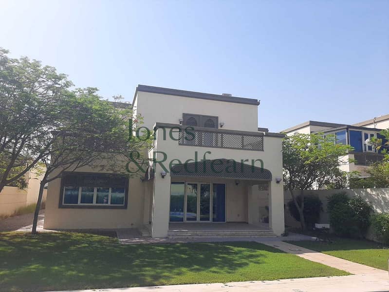 Вилла в Джумейра Парк,Район 3, 4 cпальни, 450000 AED - 11692639 Вилла в Джумейра Парк,Район 3, 4 cпальни, 450000 AED - 11692639
