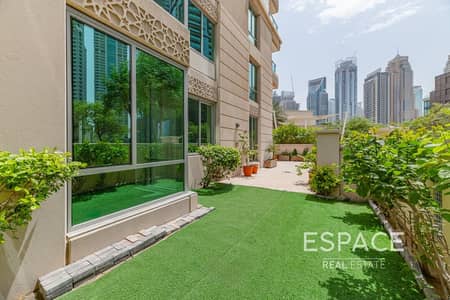 2 Bedroom Apartment for Sale in Dubai Marina, Dubai - Private Garden Terrace I 2 + Study I Rare