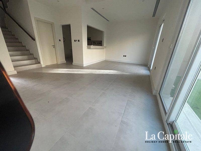 Таунхаус в Дубайлэнд,Вилланова,Амаранта, 3 cпальни, 154999 AED - 11692755 Таунхаус в Дубайлэнд,Вилланова,Амаранта, 3 cпальни, 154999 AED - 11692755