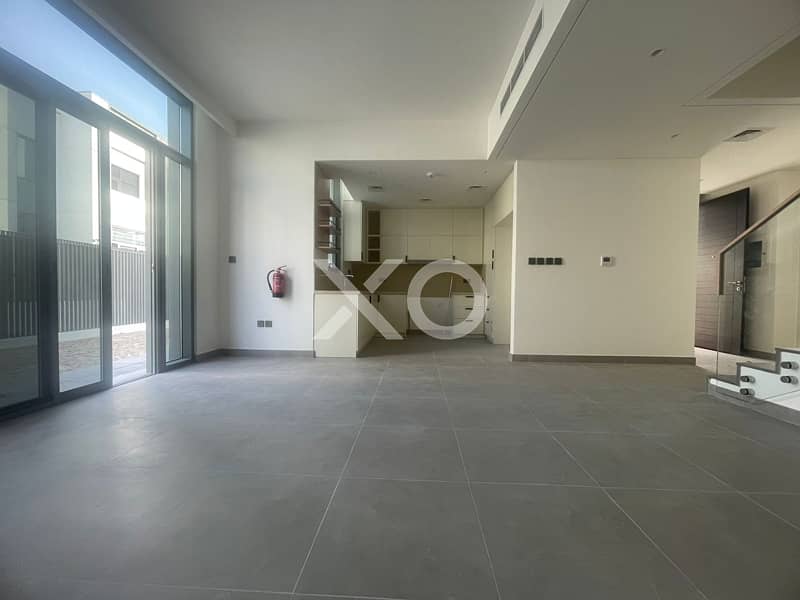 位于阿拉伯牧场3号,鲁巴小区 4 卧室的联排别墅 260000 AED - 11692868 位于阿拉伯牧场3号,鲁巴小区 4 卧室的联排别墅 260000 AED - 11692868