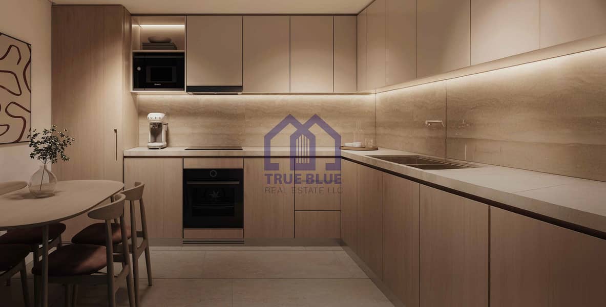20 Kitchen. jpg
