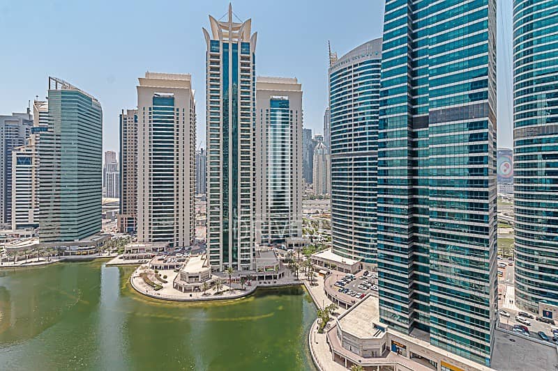 Bright and Fully Furnished with Lake View Bright and Fully Furnished with Lake View
