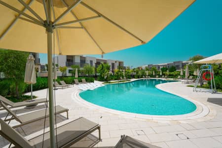 4 Bedroom Townhouse for Rent in Tilal Al Ghaf, Dubai - Pool and Park View | 25 mins Downtown