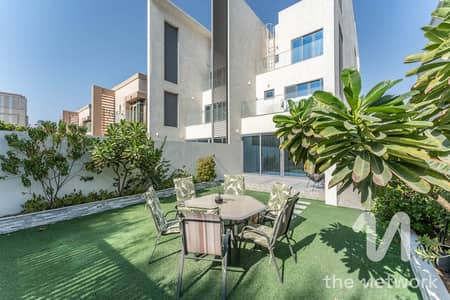 4 Bedroom Townhouse for Sale in Jumeirah Village Circle (JVC), Dubai - VACANT ON TRANSFER | SINGLE ROW | PARK BACKING