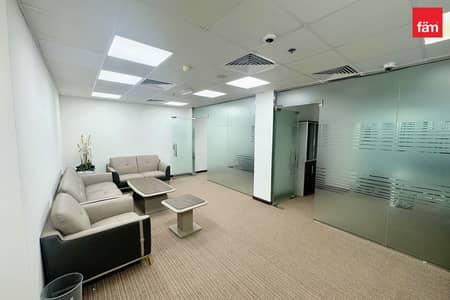 Office for Rent in Business Bay, Dubai - Fully Furnished | Partitions | Near Metro | Vacant