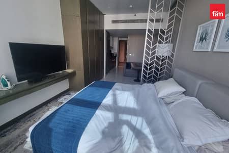 Studio for Sale in Business Bay, Dubai - Luxury Studio | Vacant | Both Canal and Pool View
