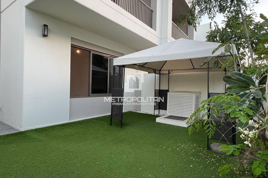 Таунхаус в Таун Сквер,Захра Таунхаусы, 3 cпальни, 140000 AED - 11694242 Таунхаус в Таун Сквер,Захра Таунхаусы, 3 cпальни, 140000 AED - 11694242