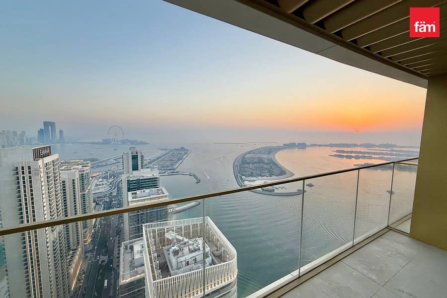 PANORAMIC VIEWS | TOP FLOORS | MARBLE FINISHES PANORAMIC VIEWS | TOP FLOORS | MARBLE FINISHES