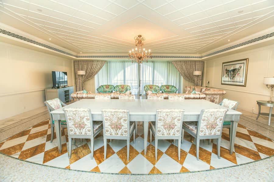 Квартира в Калчер Вилладж,Палатцо Версаче, 3 cпальни, 12000000 AED - 11694892 Квартира в Калчер Вилладж,Палатцо Версаче, 3 cпальни, 12000000 AED - 11694892