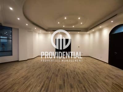 10 Bedroom Villa for Rent in Khalifa City, Abu Dhabi - Standalone | Upgraded and Well Maintained Villa!!!