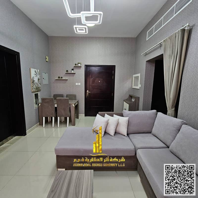 13 98dc090d-90fb-4902-b997-705079c8ed07. jpg