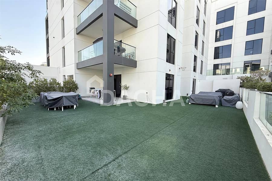 Vacant/Large Apartment/Quiet Location Vacant/Large Apartment/Quiet Location