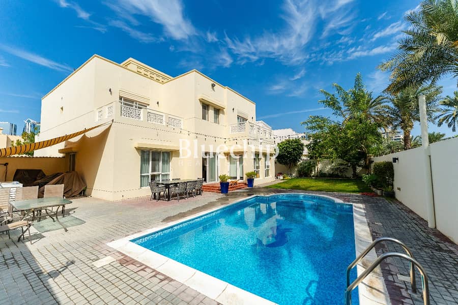 Single Row | Private Pool | Type 9 | 6 Bedrooms Single Row | Private Pool | Type 9 | 6 Bedrooms