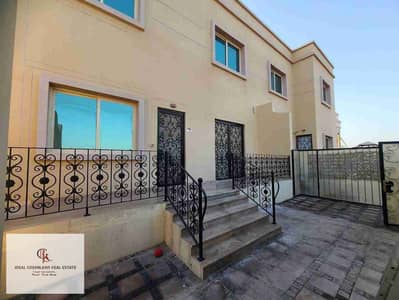 فیلا 4 غرف نوم للايجار في مدينة محمد بن زايد، أبوظبي - IMG-20250501-WA0015. jpg