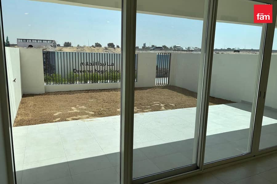 位于山谷小区,塔利亚别墅区 3 卧室的联排别墅 159990 AED - 11697978 位于山谷小区,塔利亚别墅区 3 卧室的联排别墅 159990 AED - 11697978