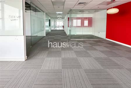 Office for Rent in Dubai Internet City, Dubai - Unfurnished | Grade A Building | Sea View