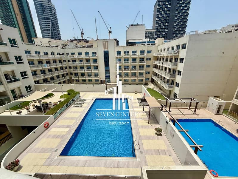 Unfurnished Studio | Vacant | Pool View