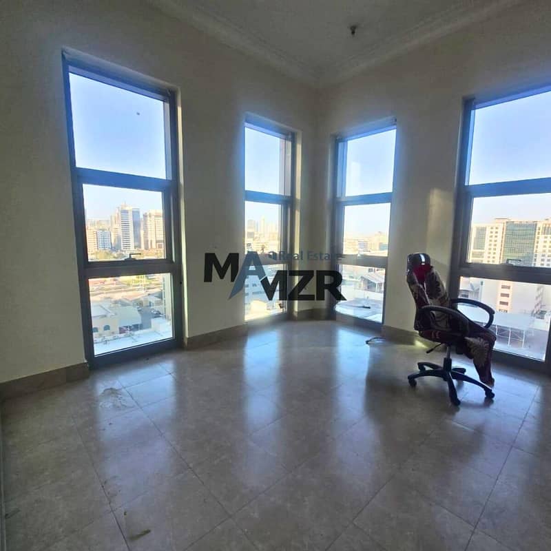 位于阿尔扎哈亚 3 卧室的公寓 125000 AED - 11698466 位于阿尔扎哈亚 3 卧室的公寓 125000 AED - 11698466