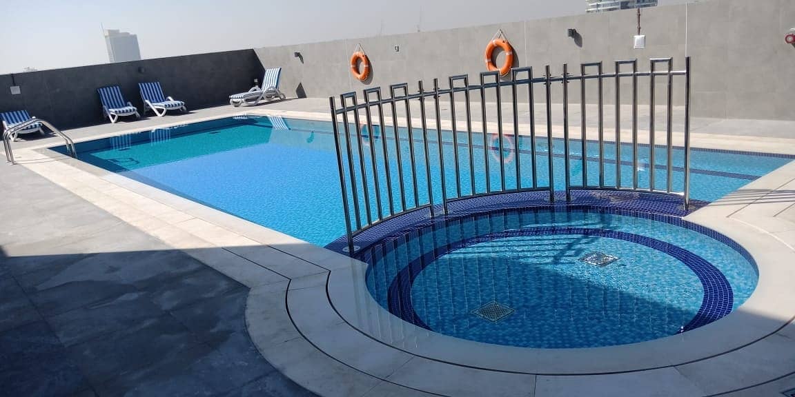19 Swimming Pool 1. jpg