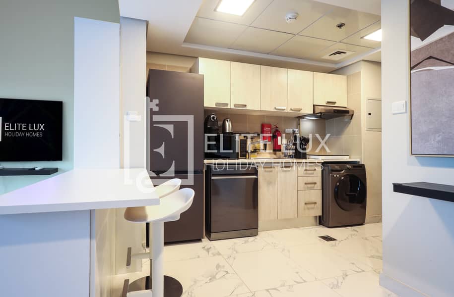 5 kitchen 3-min. jpg