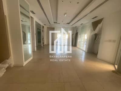 Shop for Rent in Al Khalidiyah, Abu Dhabi - WhatsApp Image 2025-05-19 at 9.58. 53 AM (1). jpeg