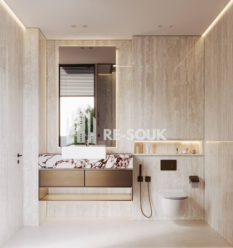 9 Bathroom. jpg