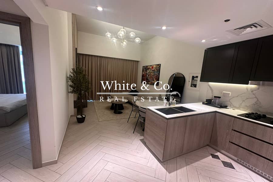 Chiller free | Spacious layout | Premium Chiller free | Spacious layout | Premium