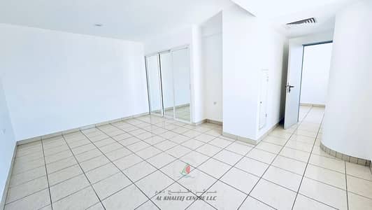 3 Bedroom Apartment for Rent in Bur Dubai, Dubai - WhatsApp Image 2025-05-20 at 11.42. 06 (1). jpeg