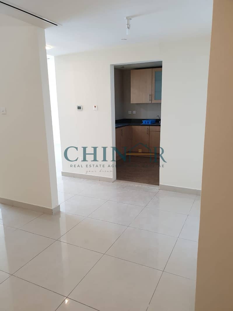 23 84868d5a-cb45-419e-8475-cba6ec4615a2. jpg