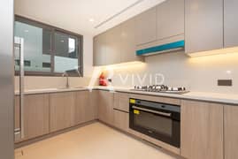 Fully Upgraded | Landscaped Garden | Close to Park