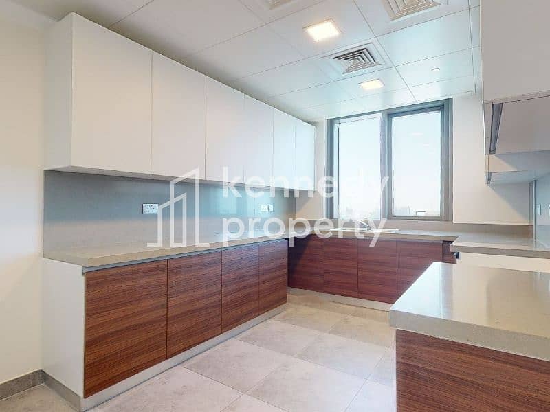 5 98469ec6-95bc-43ea-875f-7dd5bb739ccc-photo_4-kitchen. jpg