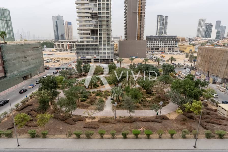 Fully furnished | Prime Location | Vacant Fully furnished | Prime Location | Vacant