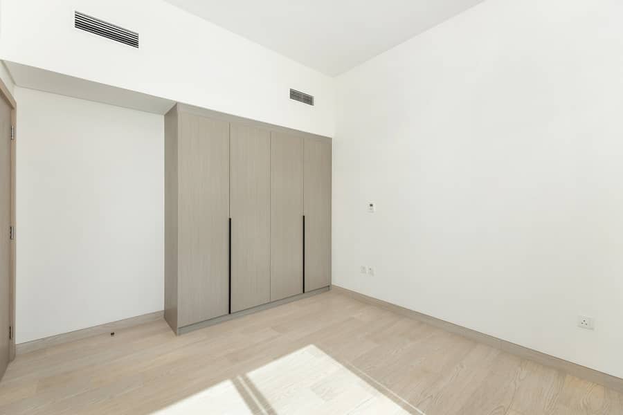 17 MAJ-East-3BR (30). jpg