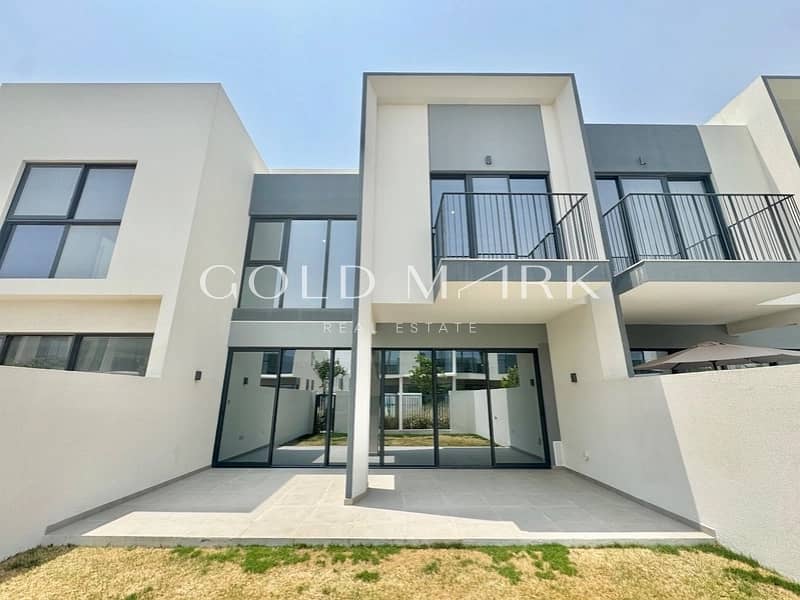 位于山谷小区,伊甸园 3 卧室的别墅 145000 AED - 11702807 位于山谷小区,伊甸园 3 卧室的别墅 145000 AED - 11702807