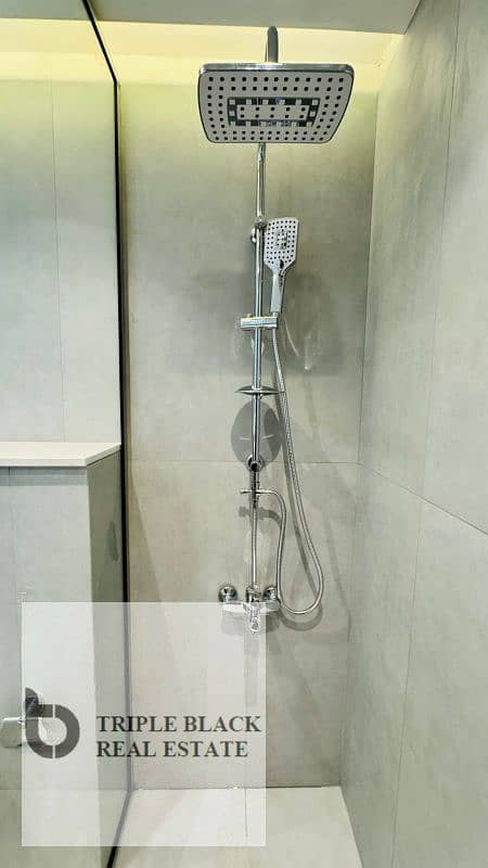17 PIC22. jpg