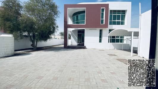 4 Bedroom Villa for Rent in Al Sabkha, Sharjah - WhatsApp Image 2025-04-02 at 2.51. 59 PM. jpeg