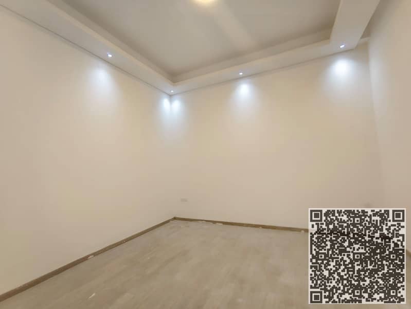 4 WhatsApp Image 2025-03-12 at 23.37. 38. jpeg