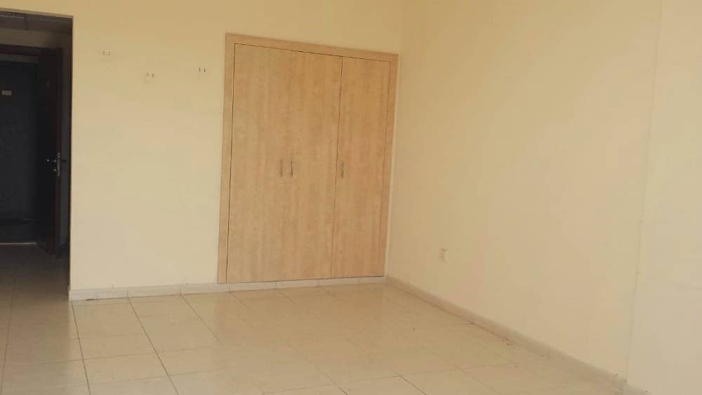 Best Offer!!! Large Studio With Balcony For Rent In Emirates Cluster In 25000
