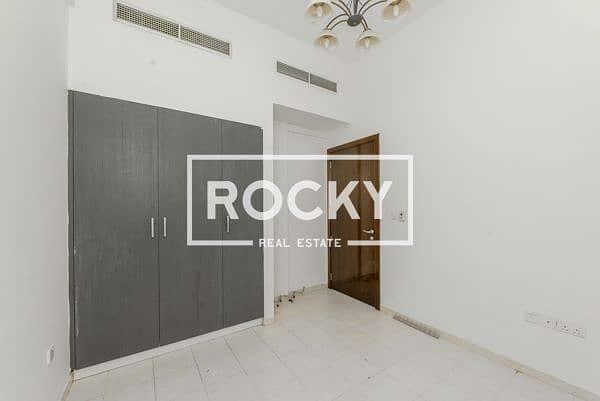 16 Karama_Awazi3_M01-3BR (11 of 21). jpg