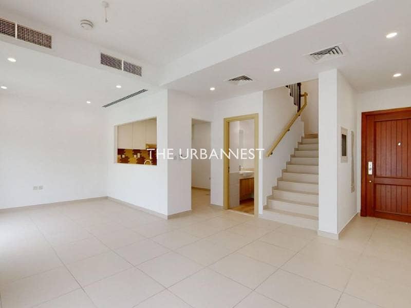 Vacant | Prime Location | Close to Pool and Garden Vacant | Prime Location | Close to Pool and Garden