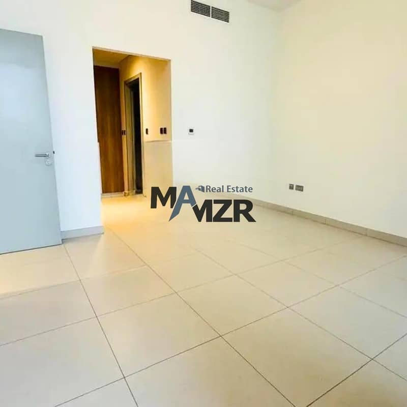 4 Bedroom Villa | Modern Features | Private Garden 4 Bedroom Villa | Modern Features | Private Garden