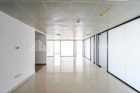Office for Rent in Jumeirah Lake Towers (JLT), Dubai - Fitted Office | 1 Parking | Freezone Licence