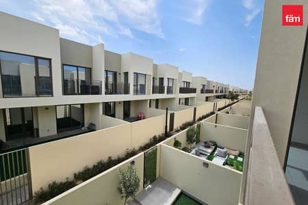 3 Bedroom Villa for Rent in Dubai South, Dubai - Next To Pool | Great Location | Vacant